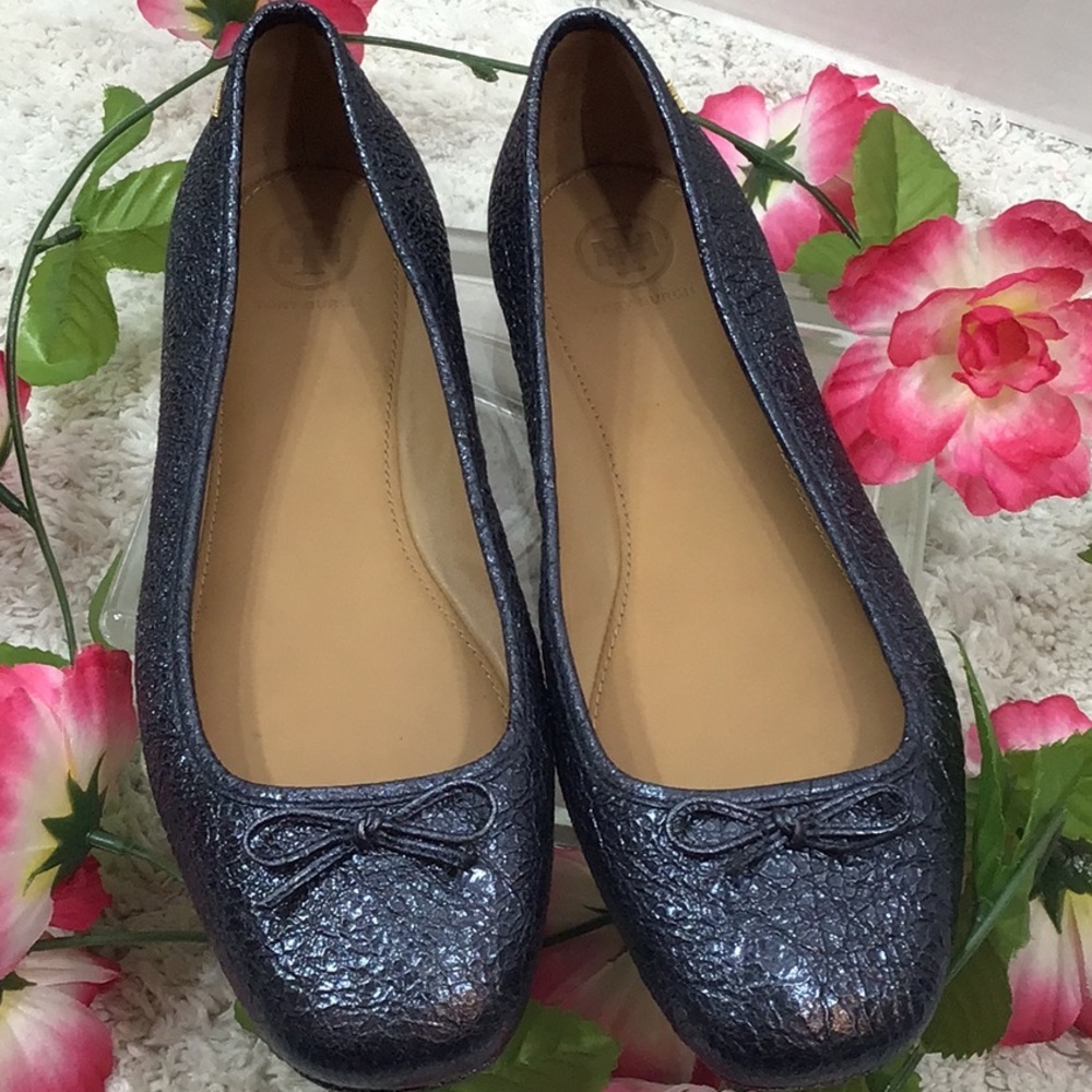 Tory Burch Laila 2 dk gray crinkle leather flats